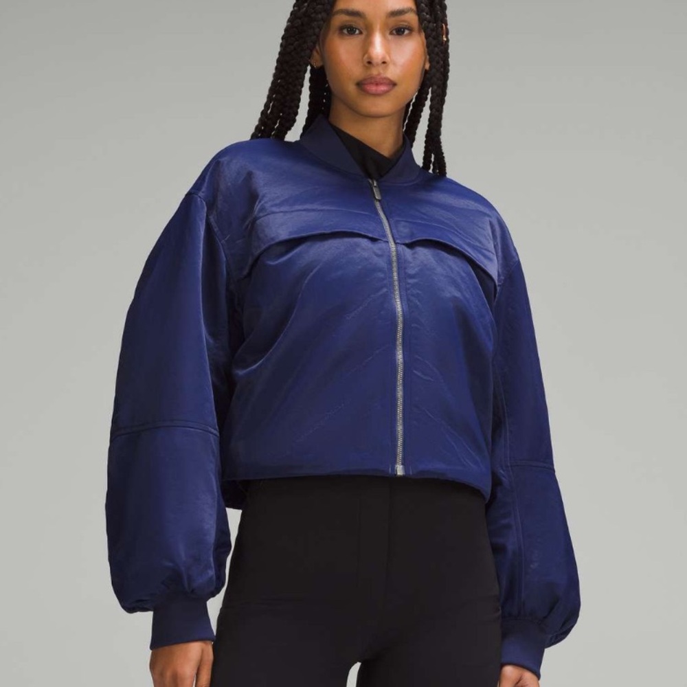 Lululemon insulated ruched bomber jacket in Night Sea